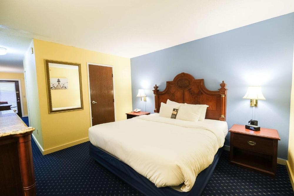 Fireside Inn, Ocean's Edge Image 15