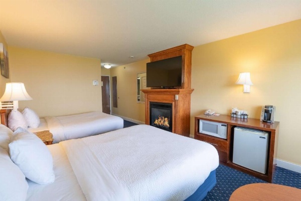 Fireside Inn, Ocean's Edge image 38