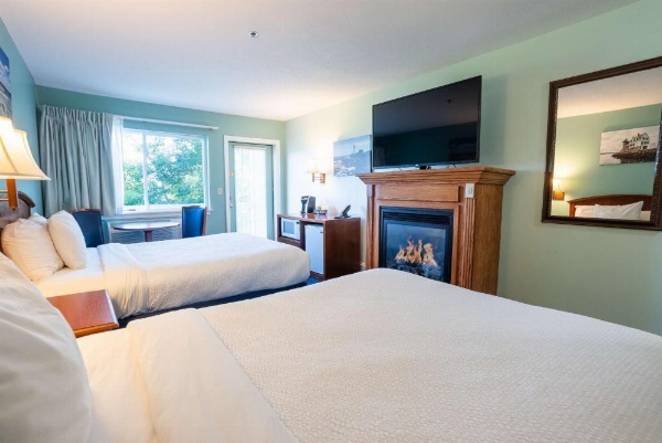 Fireside Inn, Ocean's Edge image 48
